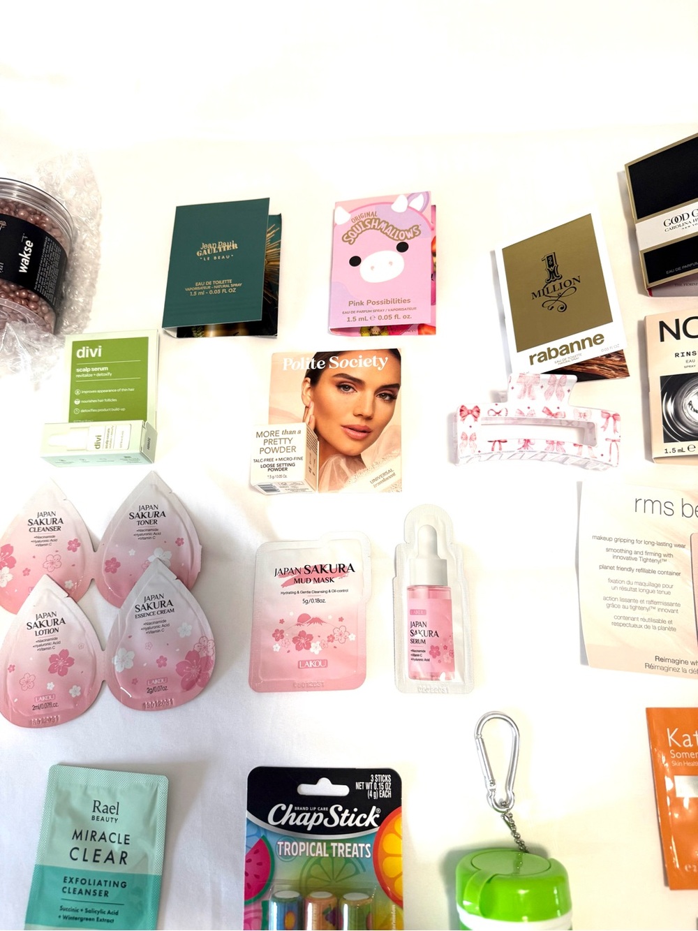 Luxury Beauty Samples - Picture 4 of 7